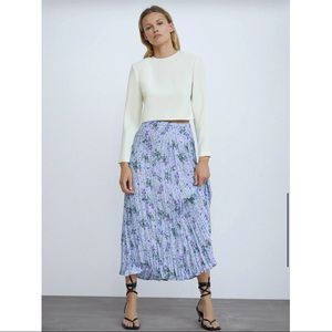COPY - NWT ZARA Pleated Midi Skirt Floral Purple- Skirt S